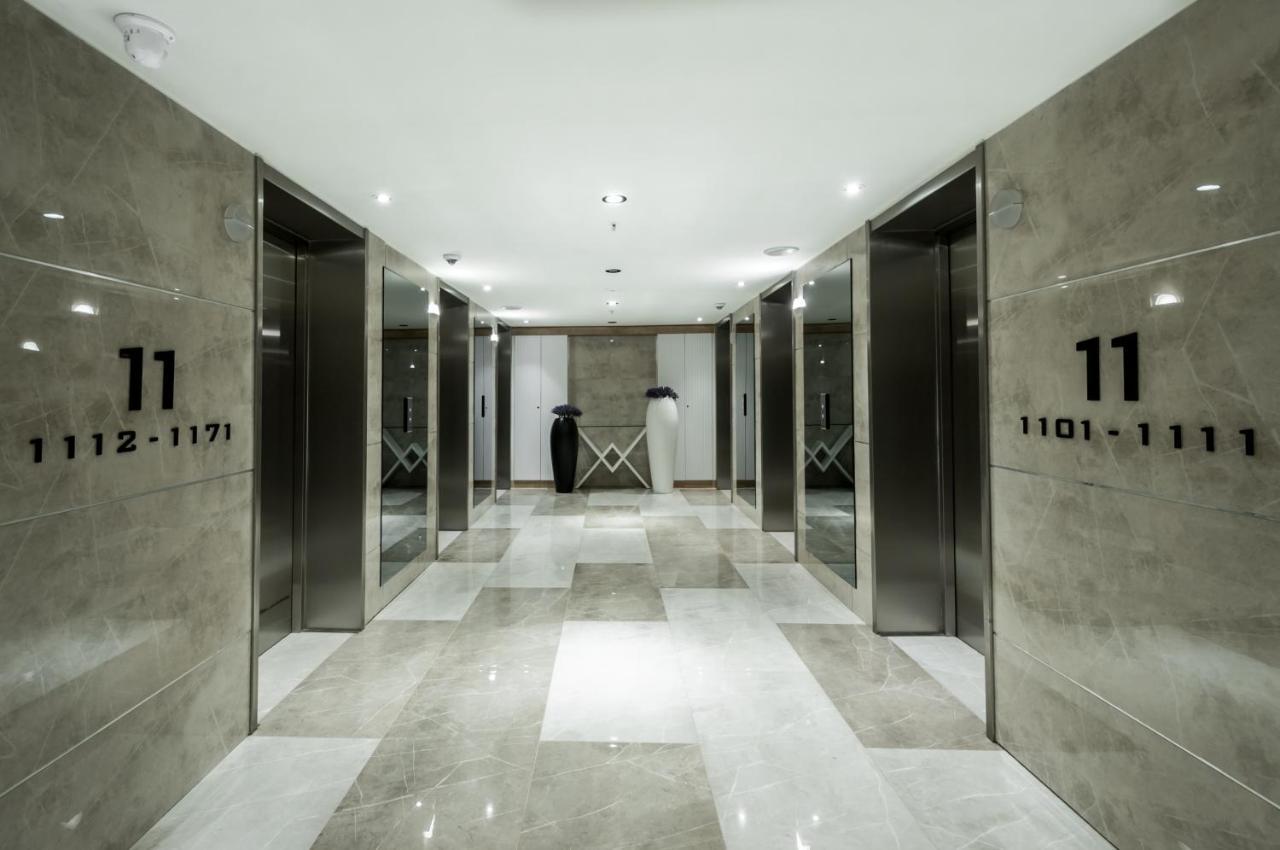 Downtown Centre In Batumi Aparthotel Orbi City In Batumi Exterior foto